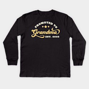 Promoted To Grandma 2022 New Grandmother Kids Long Sleeve T-Shirt